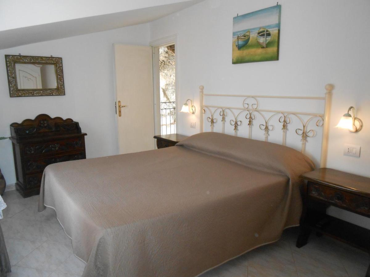 Al Geranio B&B Furore Extérieur photo