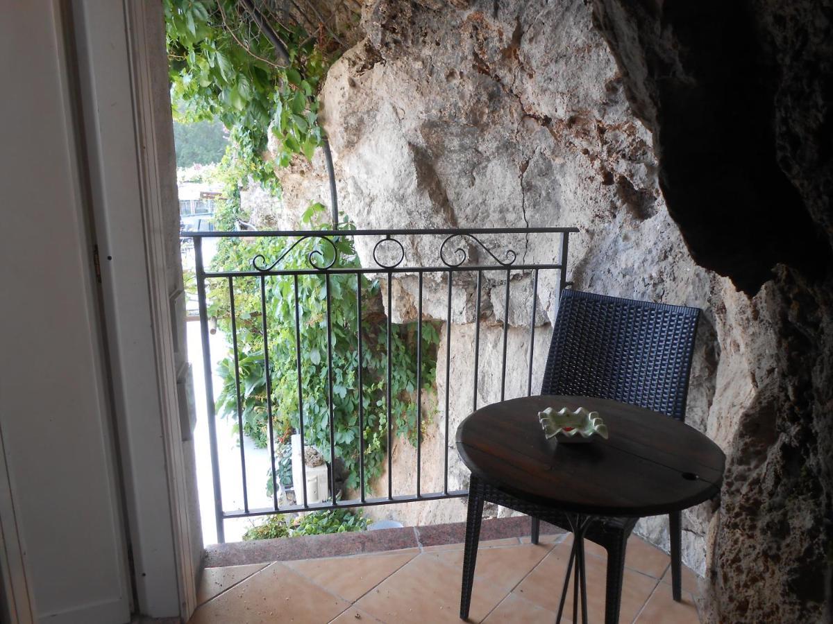 Al Geranio B&B Furore Extérieur photo
