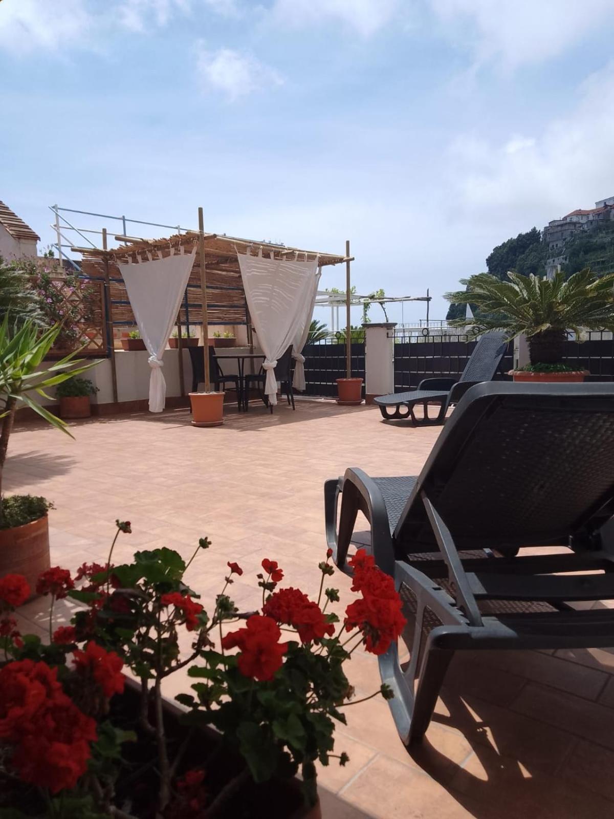 Al Geranio B&B Furore Extérieur photo